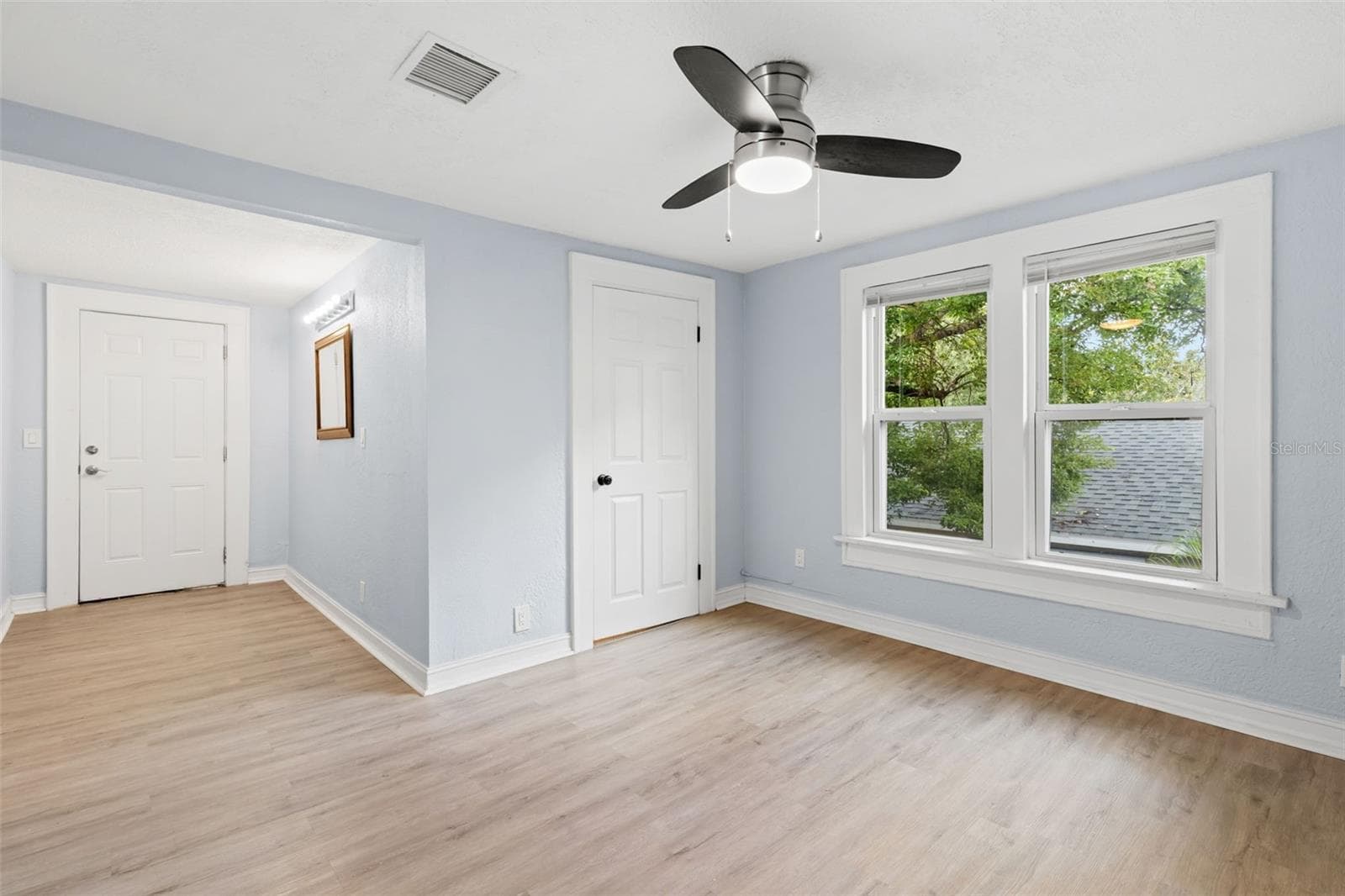 Single Family Residence at 2010 DARTMOUTH AVE N, ST PETERSBURG, photo 20 of 38