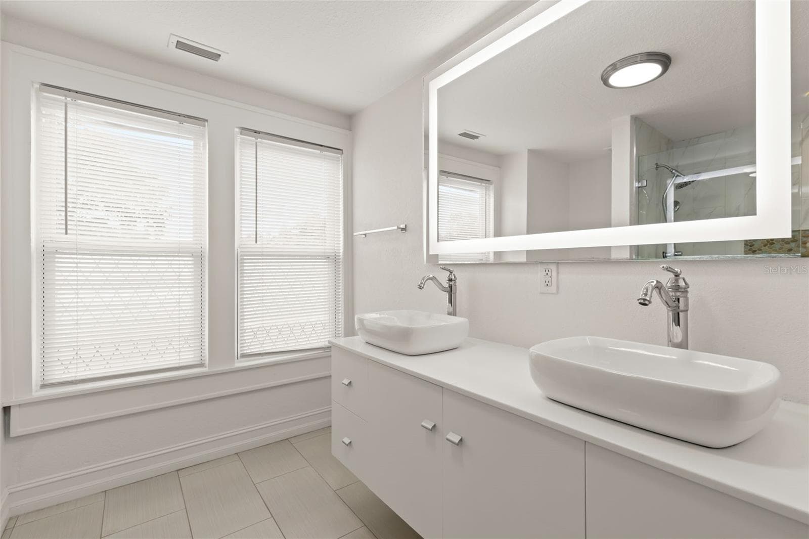 Single Family Residence at 2010 DARTMOUTH AVE N, ST PETERSBURG, photo 23 of 38