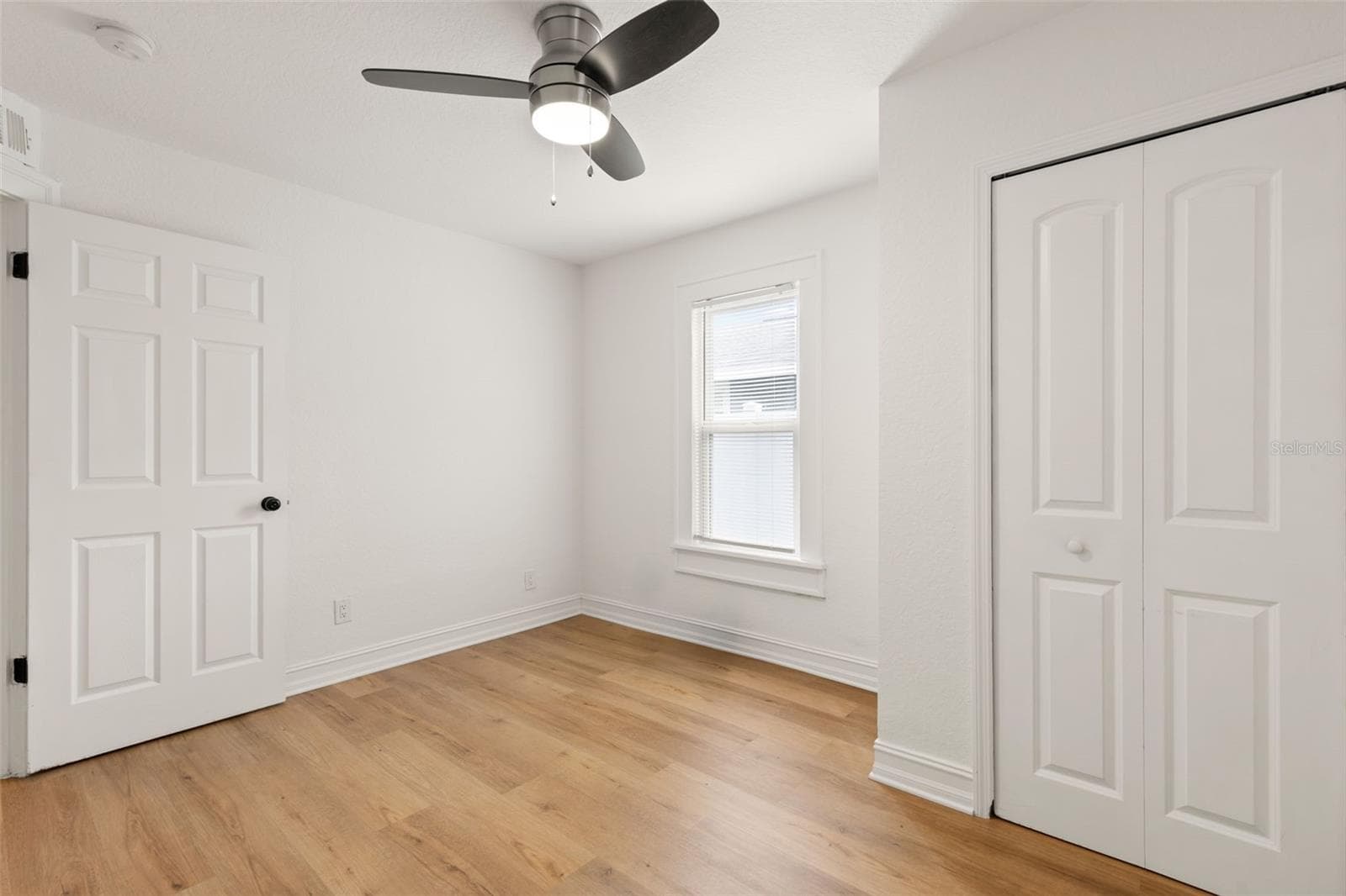 Single Family Residence at 2010 DARTMOUTH AVE N, ST PETERSBURG, photo 28 of 38