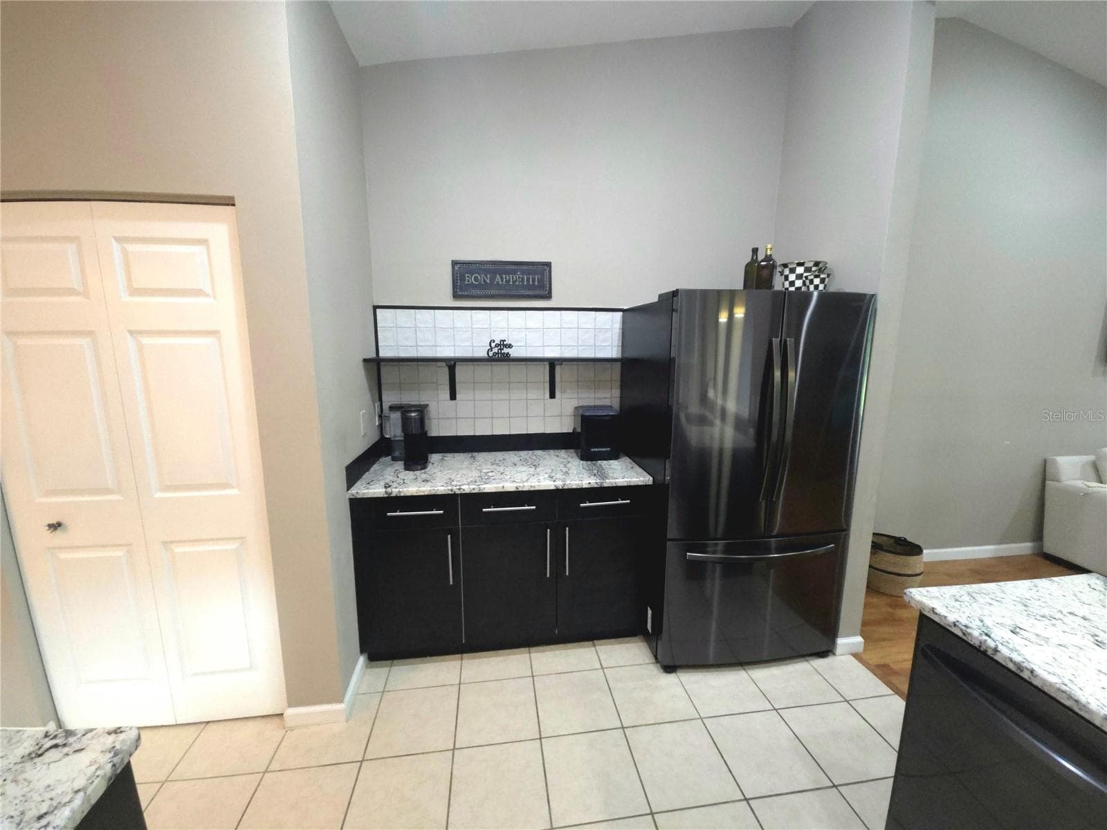 Coffee Bar area - 5699 WESTWIND LN, SARASOTA