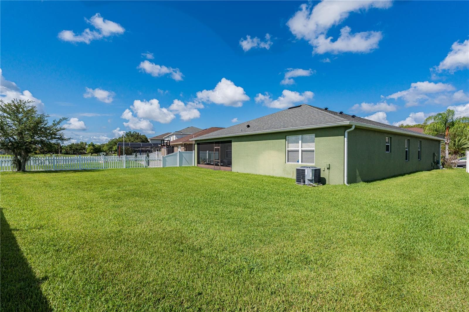 Single Family Residence at 2317 CROSSTON CIR, ORLANDO, photo 41 of 112