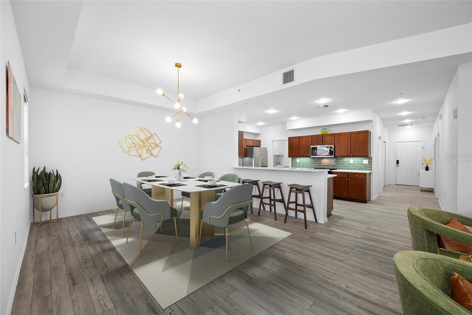 Dining room - virtually staged - 642 WELLS CT #402, CLEARWATER