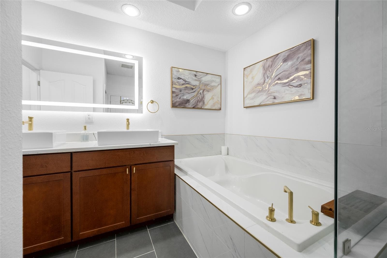Condominium at 642 WELLS CT #402, CLEARWATER, photo 25 of 42
