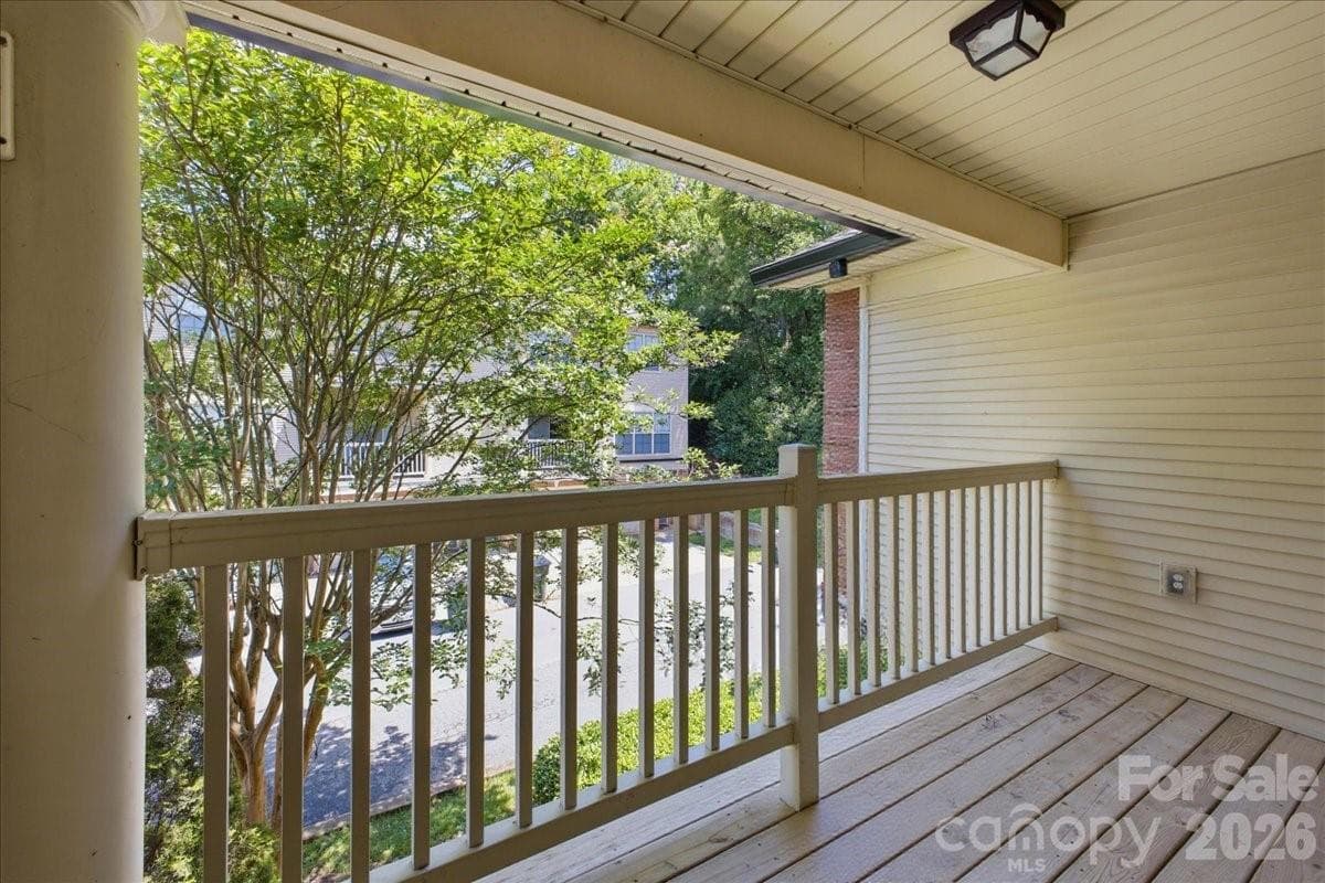 Condominium at 6552 Quarterbridge Lane, Charlotte, photo 7 of 25