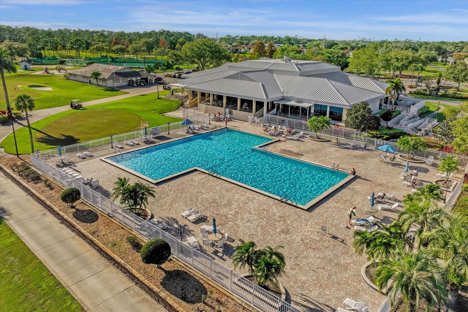 Beautiful Community Pool - 3024 COTTAGE GROVE CT #1910, ORLANDO