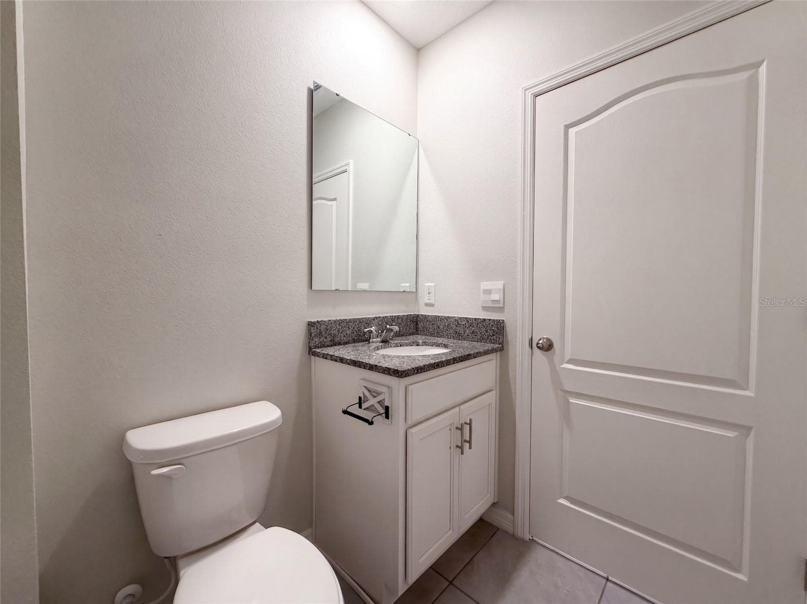 Single Family Residence at 2112 ELIO RIDGE DR, ZELLWOOD, photo 20 of 24
