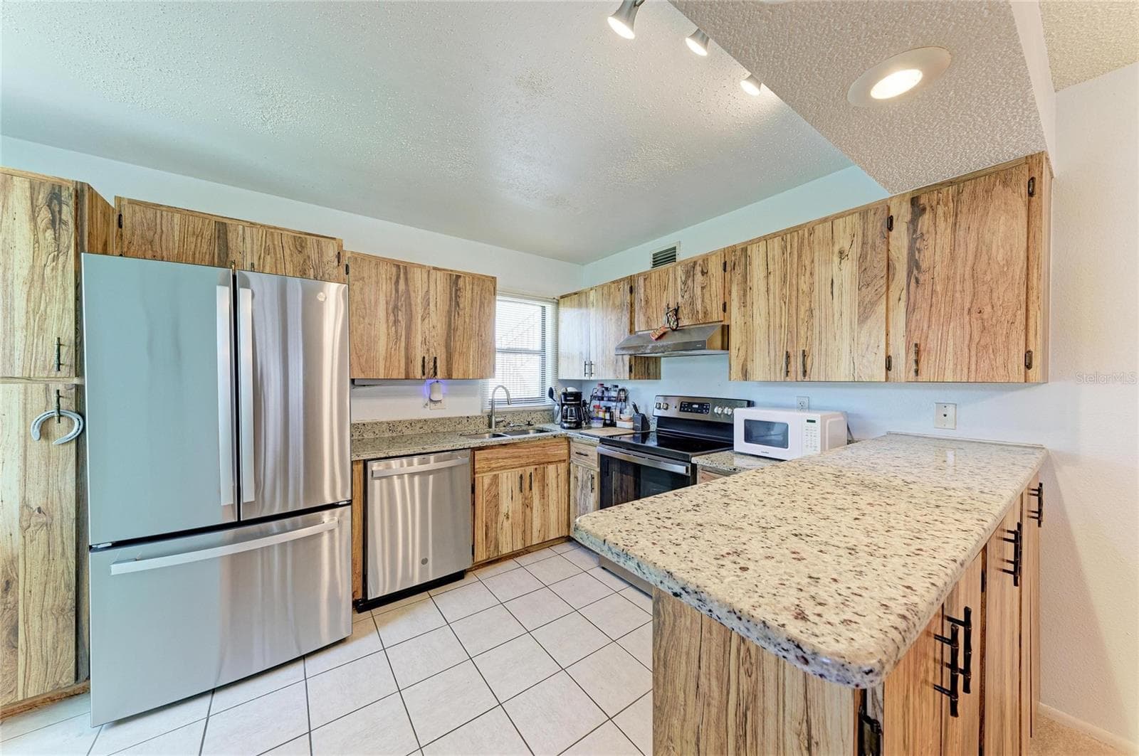 Condominium at 5400 34TH ST W #A10, BRADENTON, photo 10 of 36