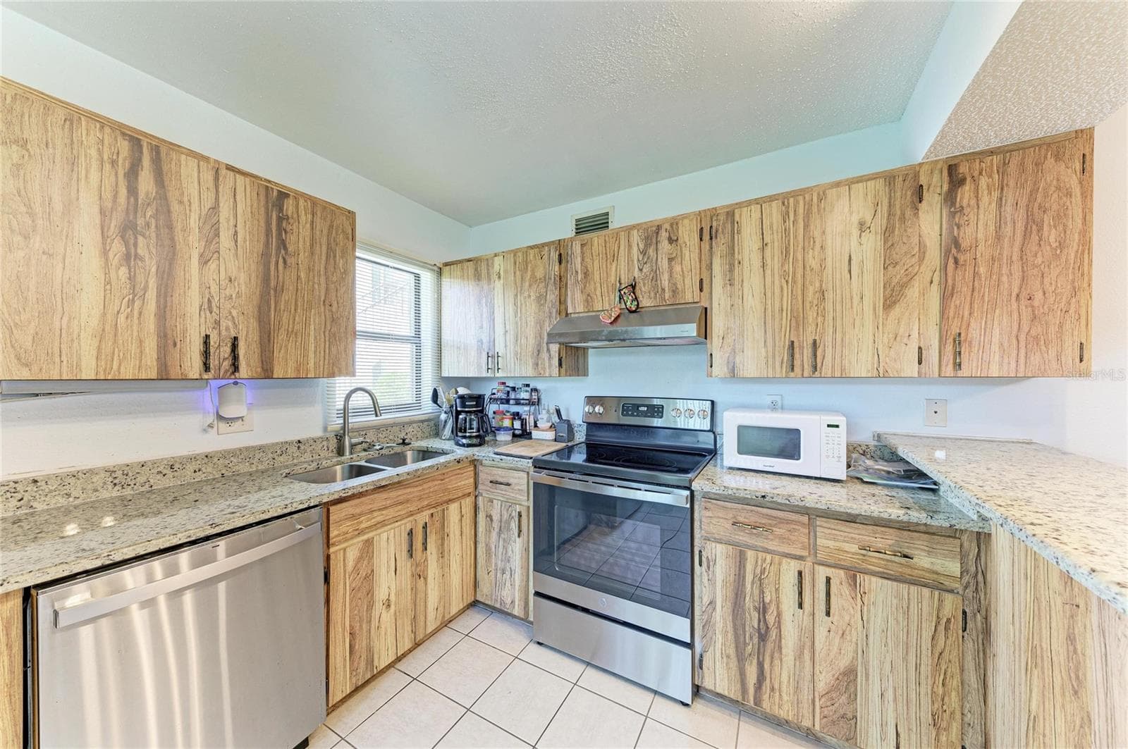 Condominium at 5400 34TH ST W #A10, BRADENTON, photo 13 of 36