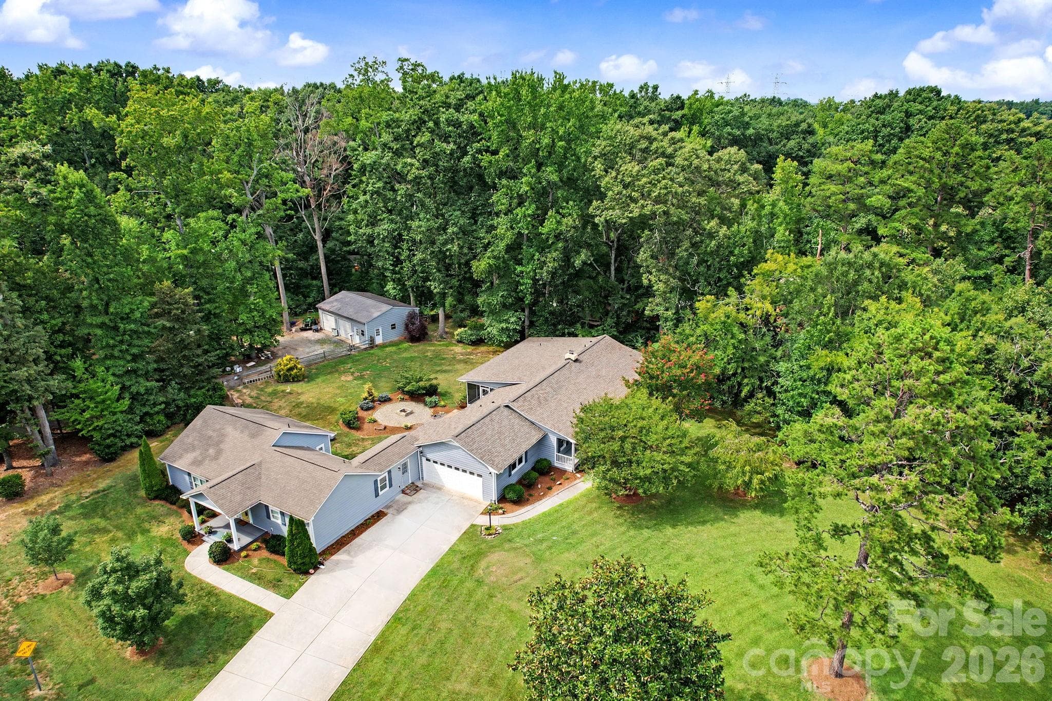 Single Family Residence at 3201 Fairforest Drive, Matthews, photo 30 of 33
