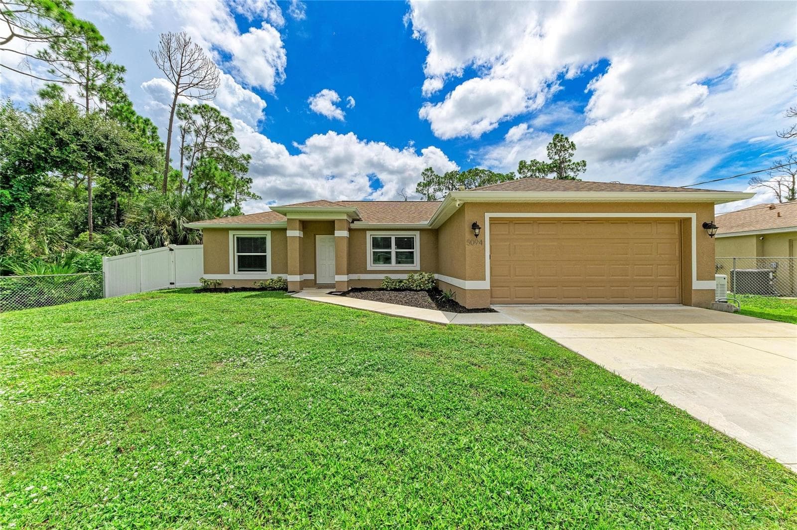 Single Family Residence at 5094 SISTER TER, NORTH PORT, photo 2 of 34
