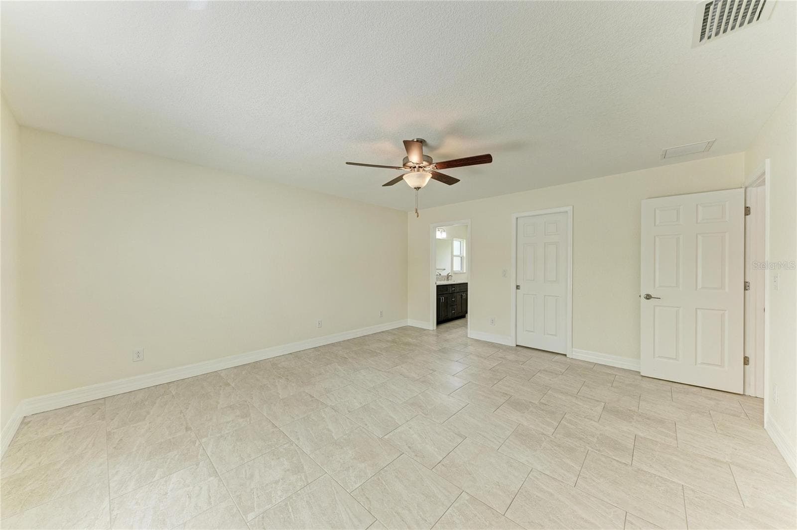 Single Family Residence at 5094 SISTER TER, NORTH PORT, photo 17 of 34