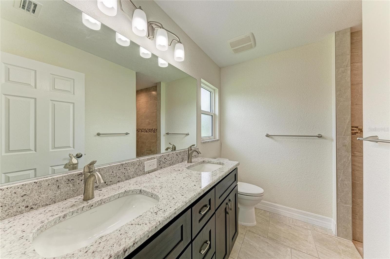 Single Family Residence at 5094 SISTER TER, NORTH PORT, photo 20 of 34
