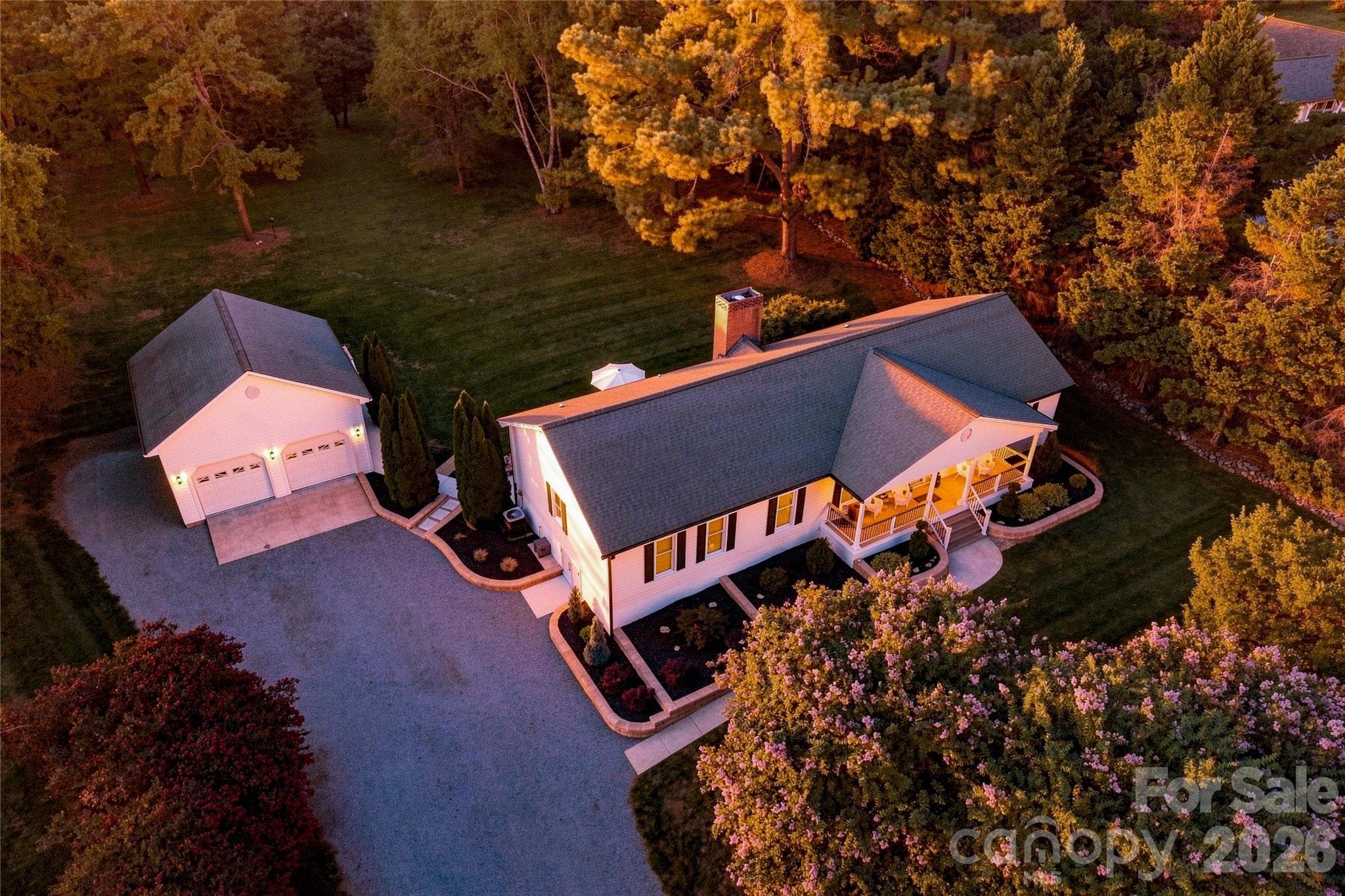 Single Family Residence at 2429 Cassidy Drive, Davidson, photo 3 of 37