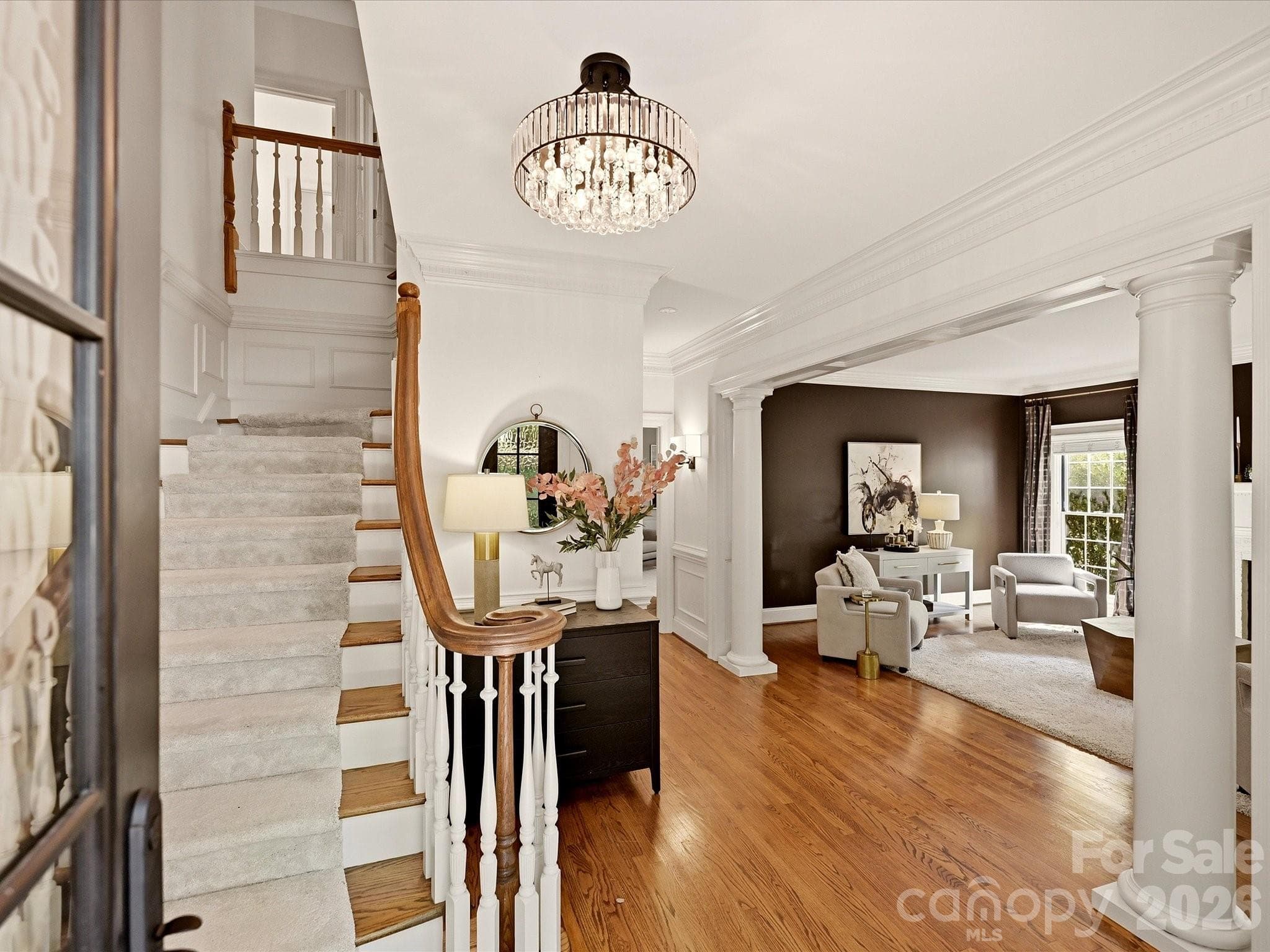 Single Family Residence at 7019 Whitemarsh Court, Charlotte, photo 4 of 48