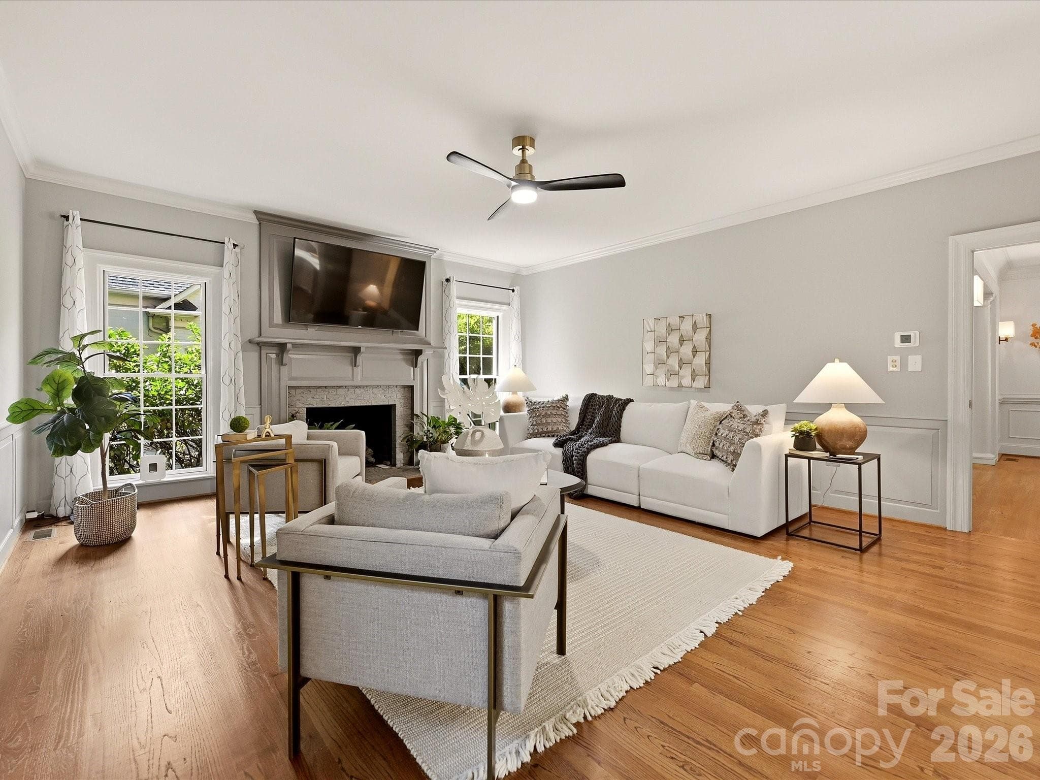 Single Family Residence at 7019 Whitemarsh Court, Charlotte, photo 15 of 48