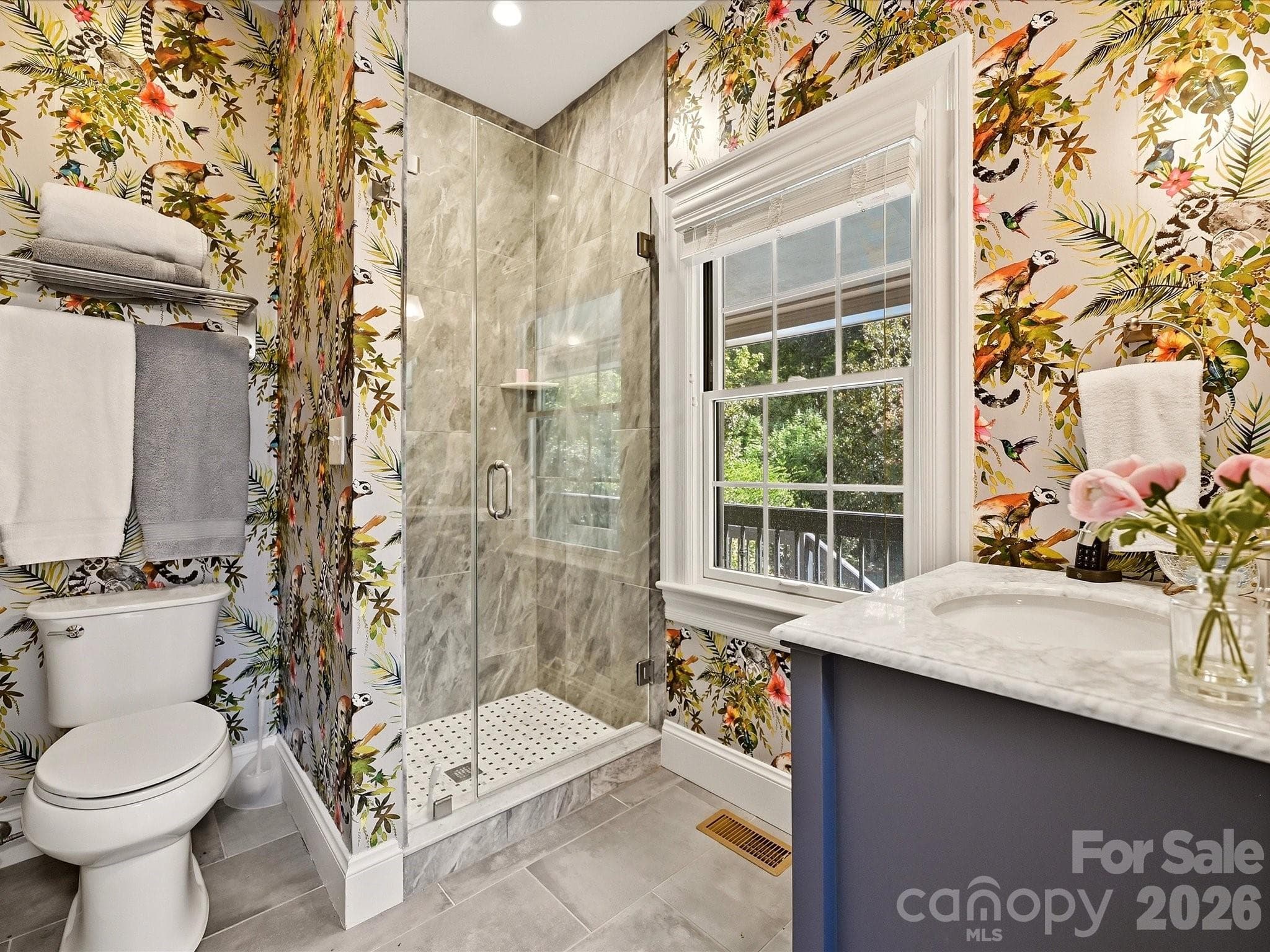 Single Family Residence at 7019 Whitemarsh Court, Charlotte, photo 23 of 48