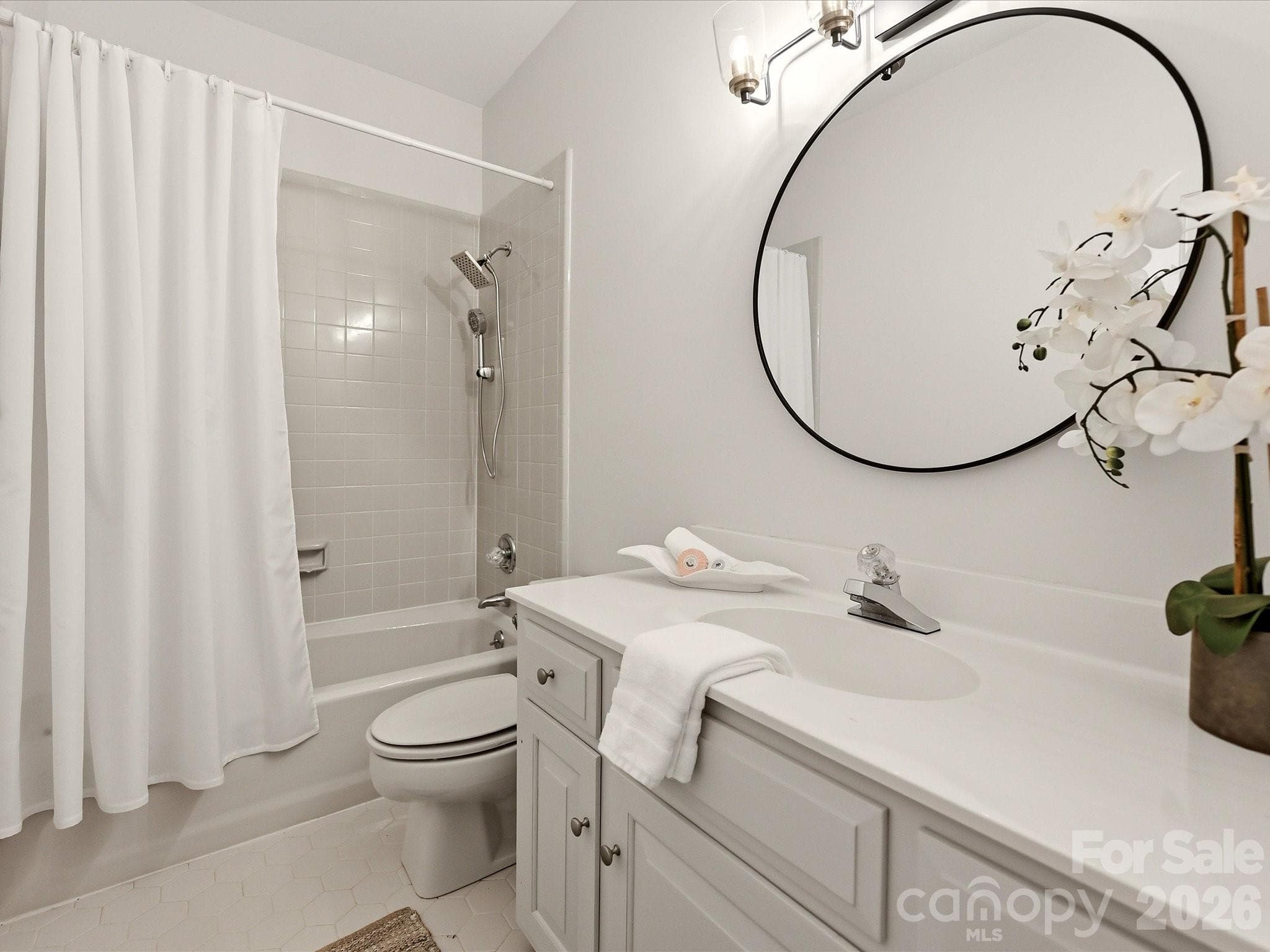 Single Family Residence at 7019 Whitemarsh Court, Charlotte, photo 35 of 48