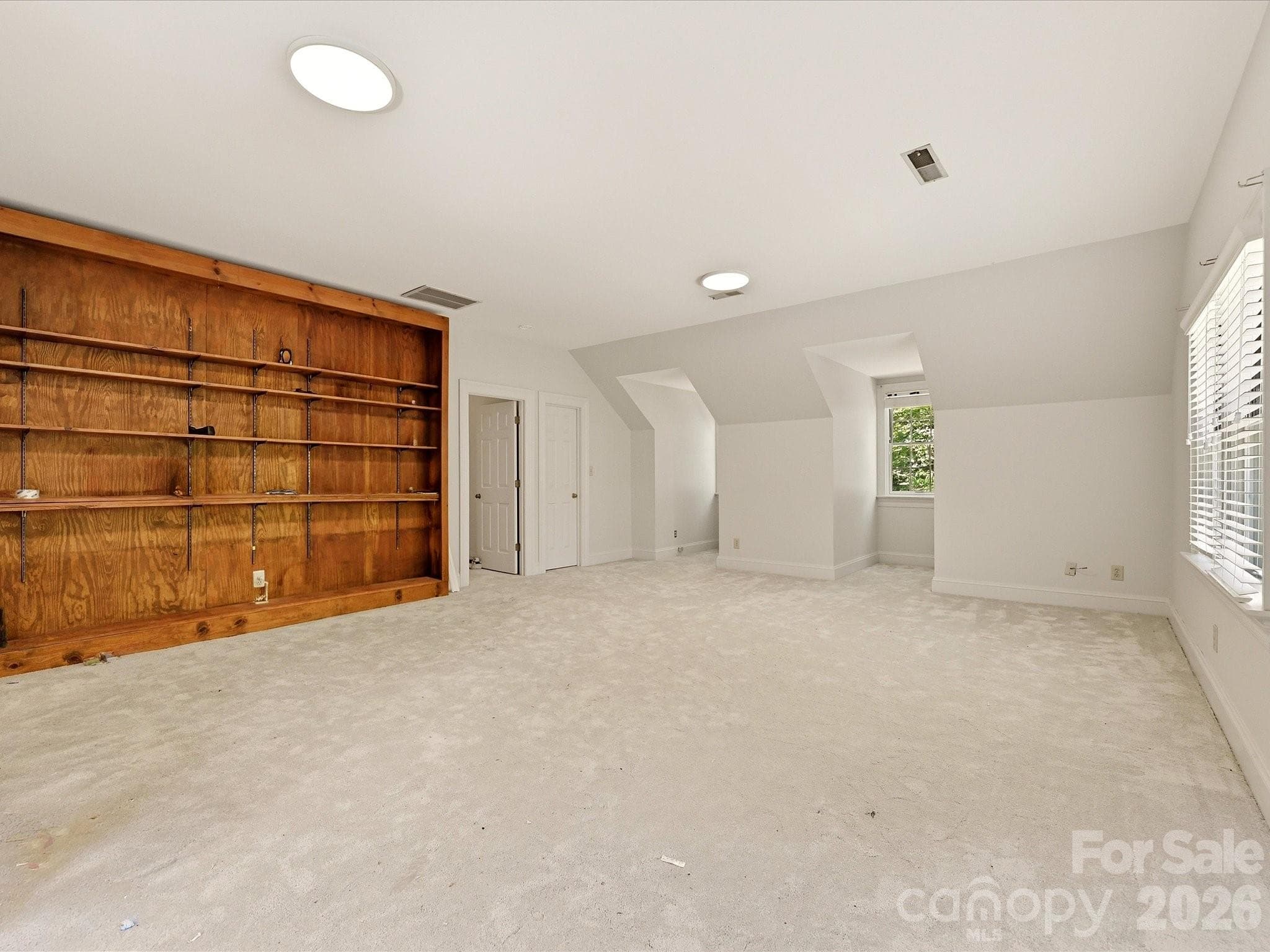 Single Family Residence at 7019 Whitemarsh Court, Charlotte, photo 36 of 48