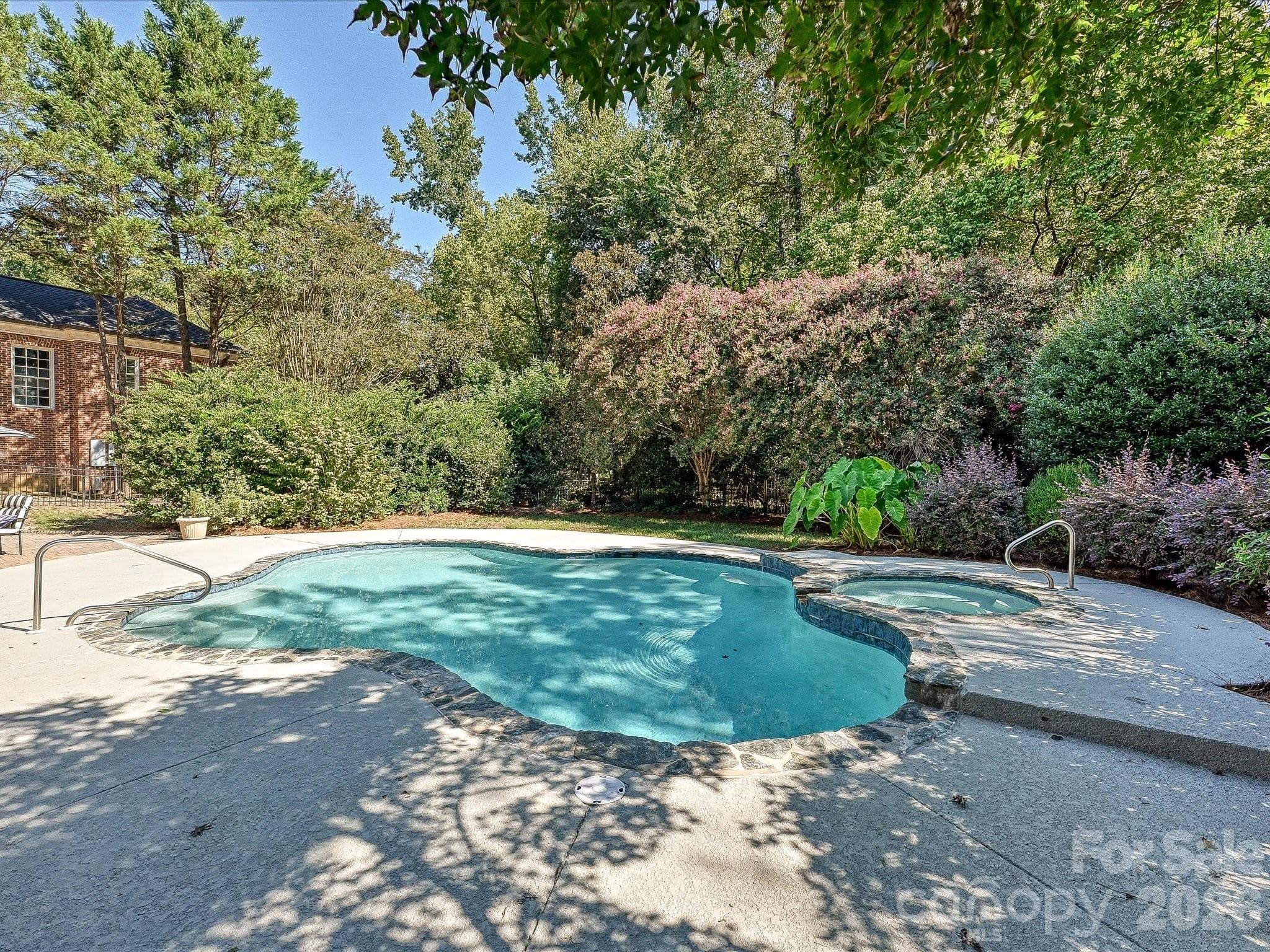 Single Family Residence at 7019 Whitemarsh Court, Charlotte, photo 43 of 48