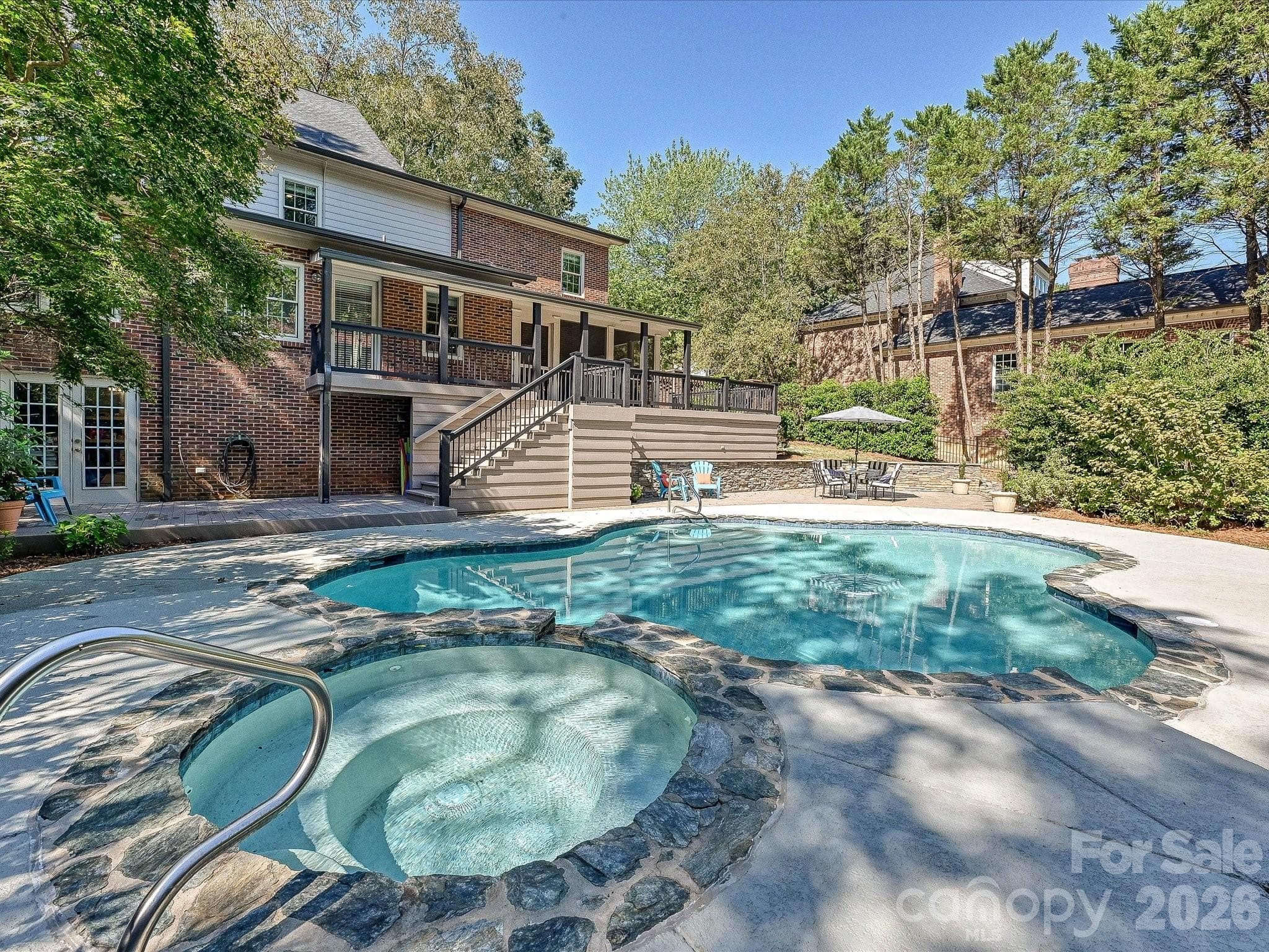 Single Family Residence at 7019 Whitemarsh Court, Charlotte, photo 46 of 48