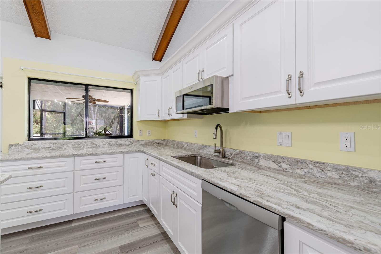 Single Family Residence at 33816 SPRING DR, LEESBURG, photo 17 of 62