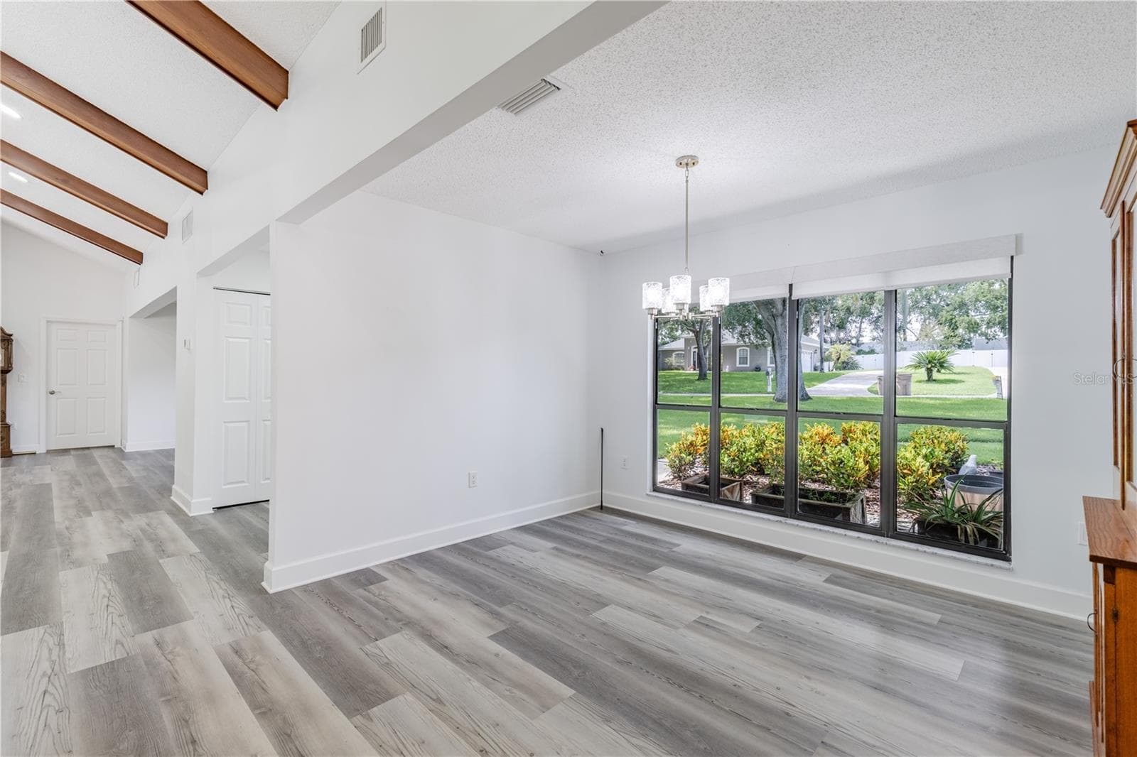 Single Family Residence at 33816 SPRING DR, LEESBURG, photo 20 of 62