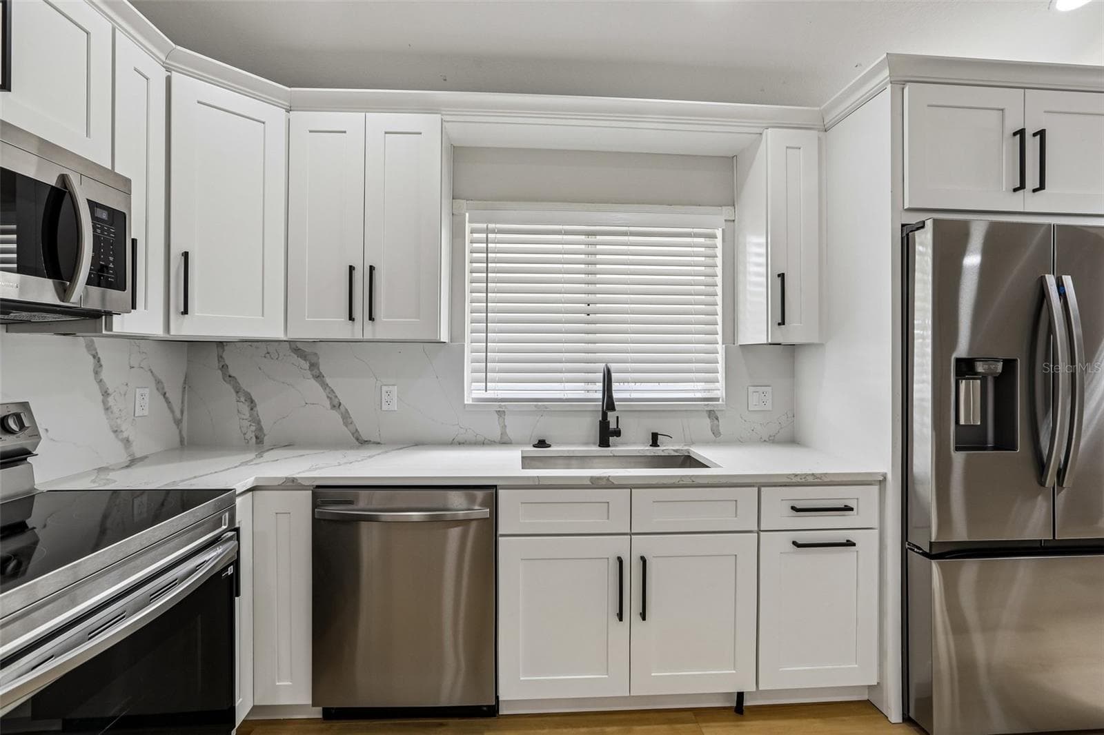 Single Family Residence at 2455 HICKMAN CIR, CLEARWATER, photo 14 of 44