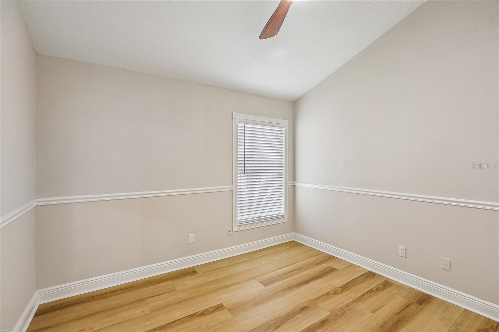 Single Family Residence at 2455 HICKMAN CIR, CLEARWATER, photo 28 of 44