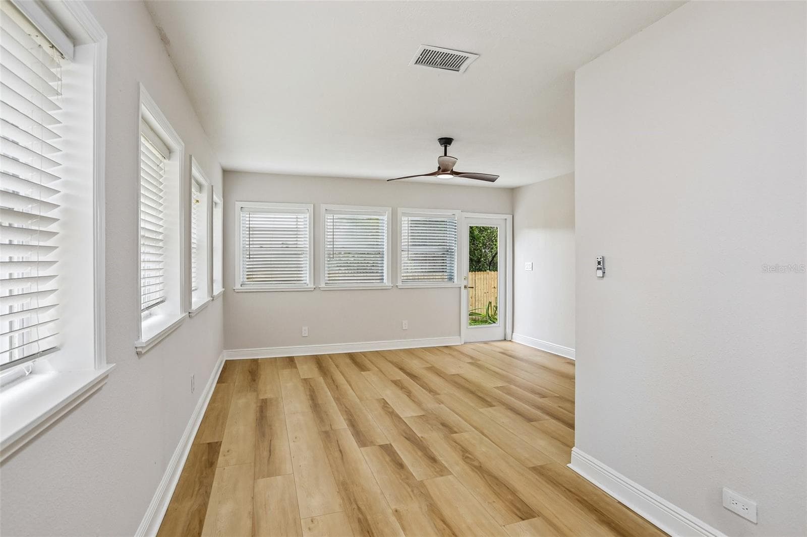 Single Family Residence at 2455 HICKMAN CIR, CLEARWATER, photo 32 of 44