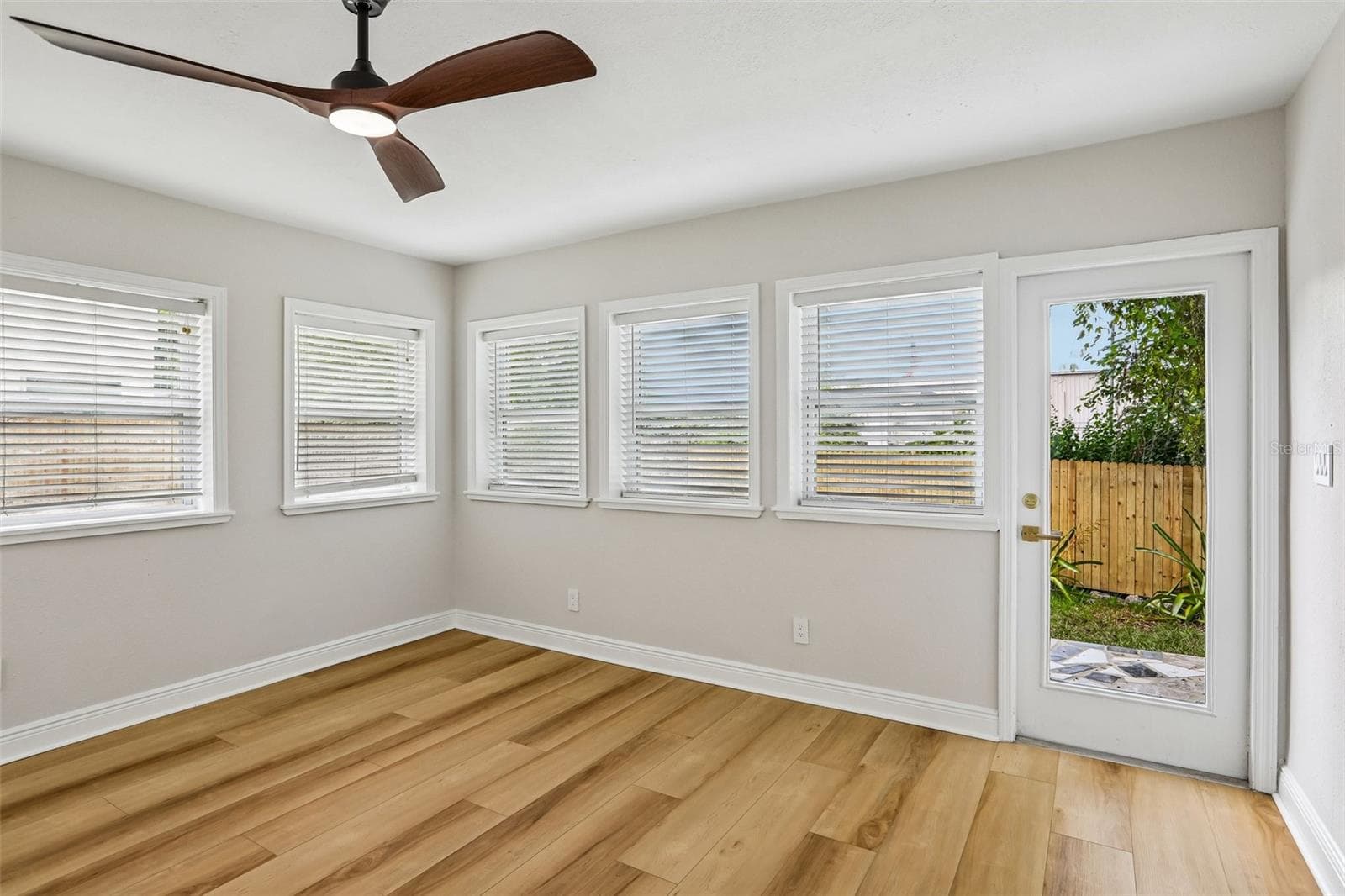Single Family Residence at 2455 HICKMAN CIR, CLEARWATER, photo 34 of 44