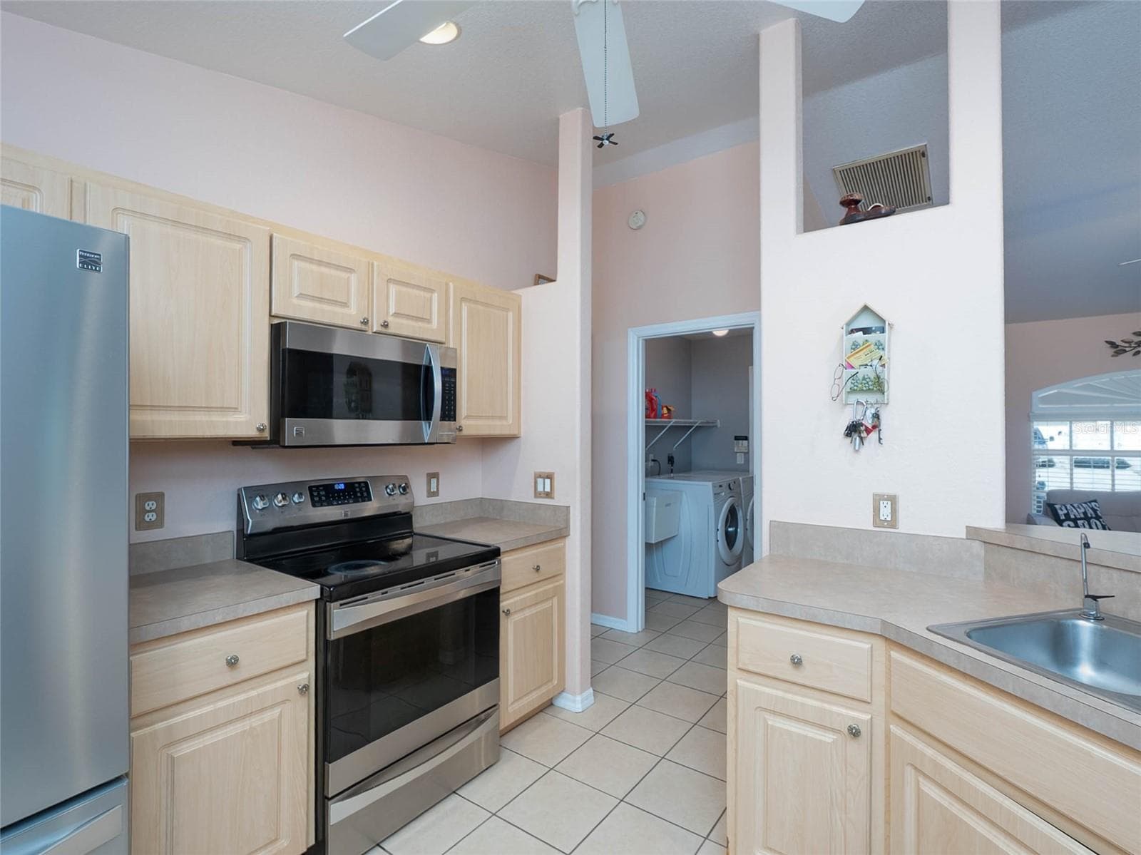 Single Family Residence at 5586 GALAMBOS ST, NORTH PORT, photo 17 of 48