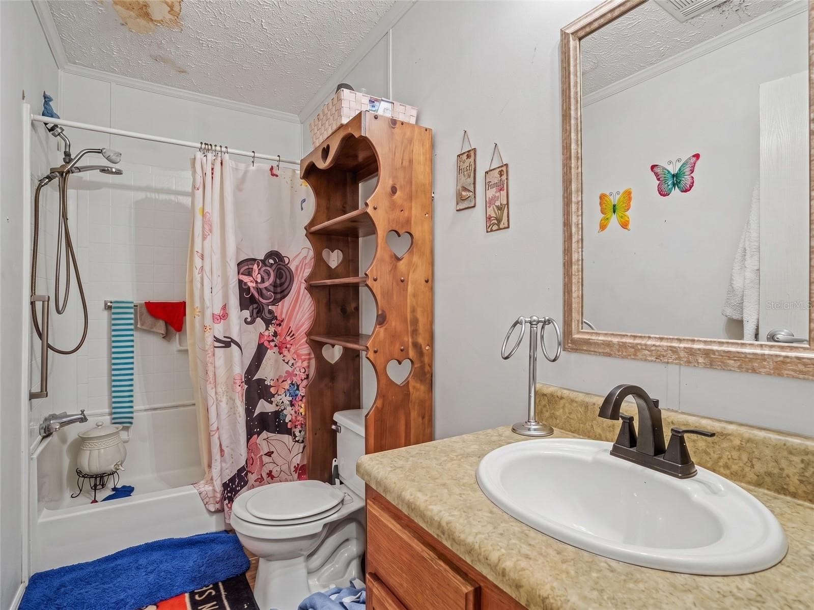 Manufactured Home at 11121 LITHIA PINECREST RD, LITHIA, photo 11 of 18