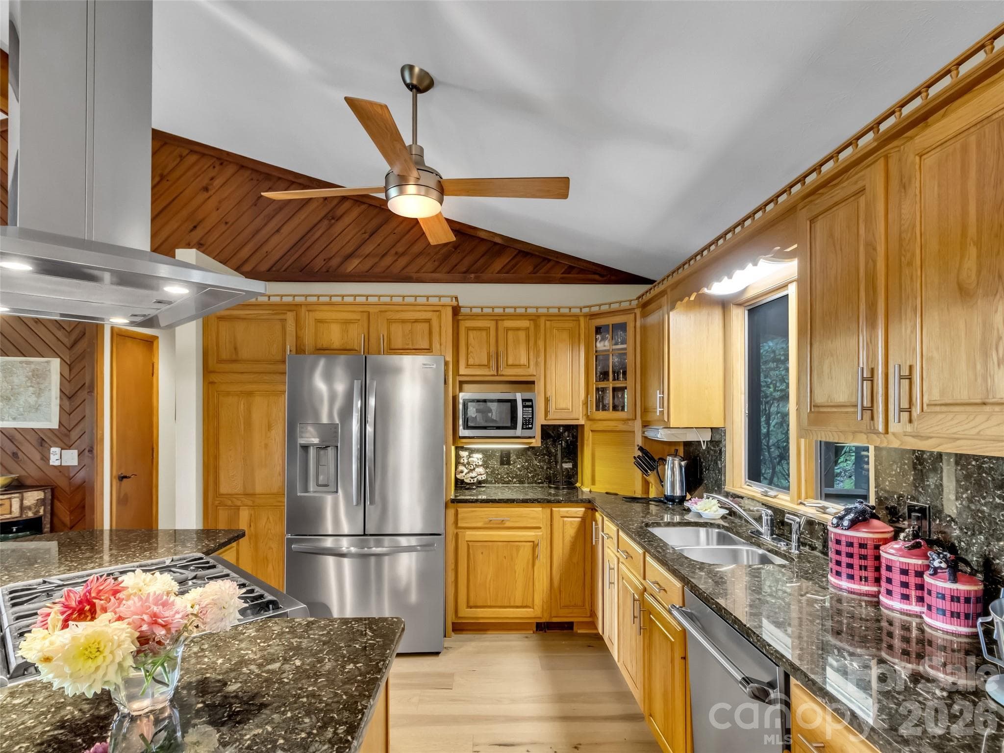 Single Family Residence at 70 Calhoun Ridge Road, Waynesville, photo 5 of 48