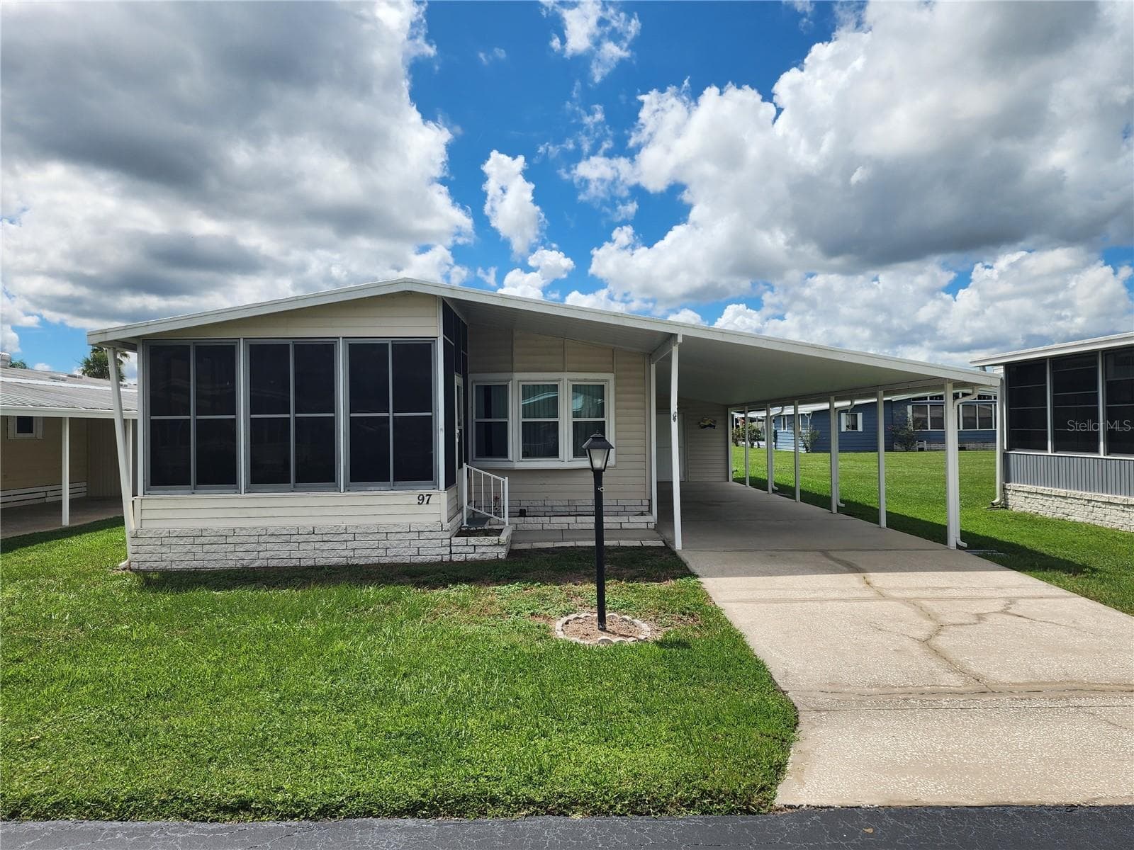 97 PARSON DR