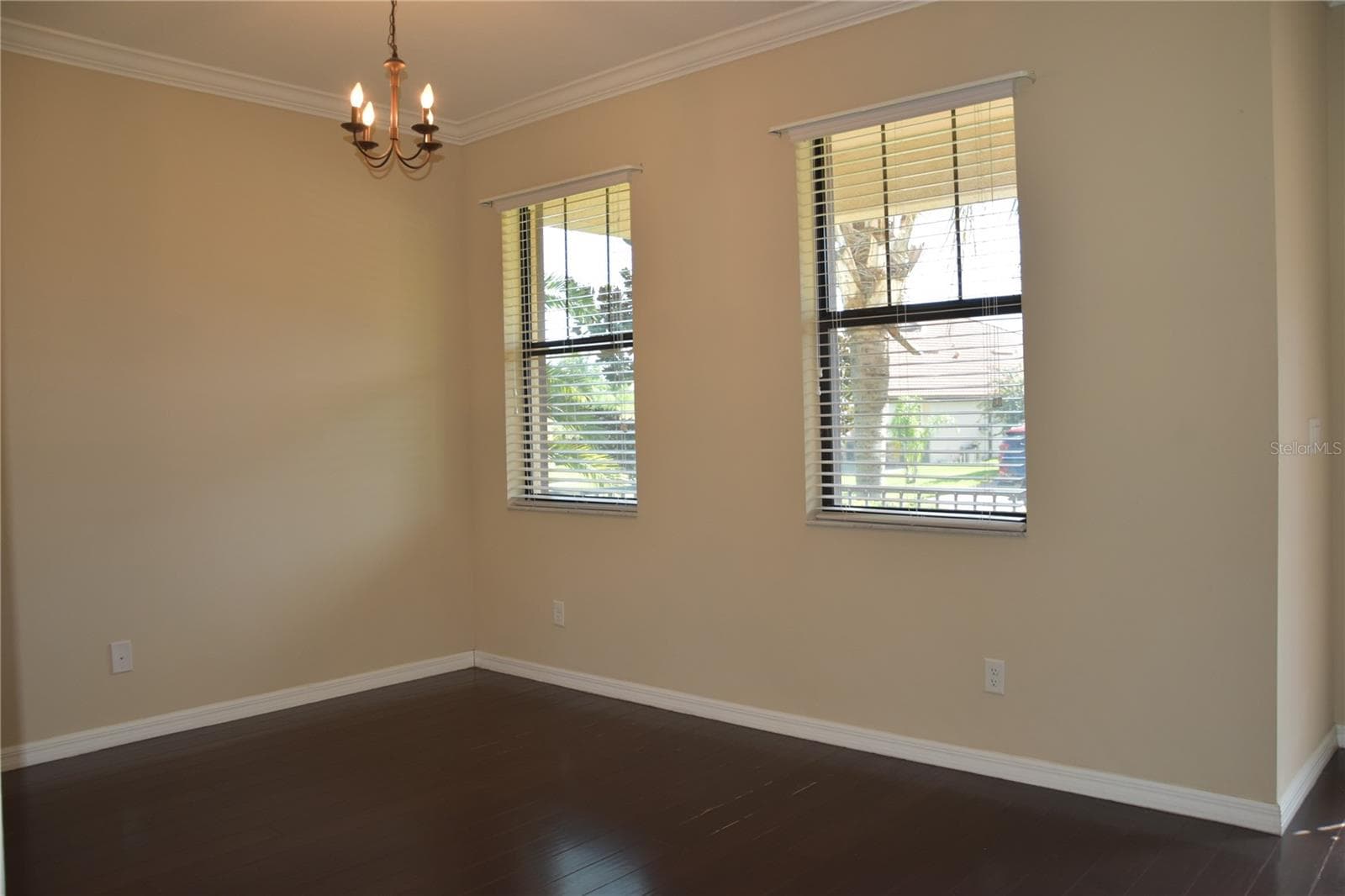 Single Family Residence at 1934 ALTAVISTA CIR, LAKELAND, photo 8 of 32