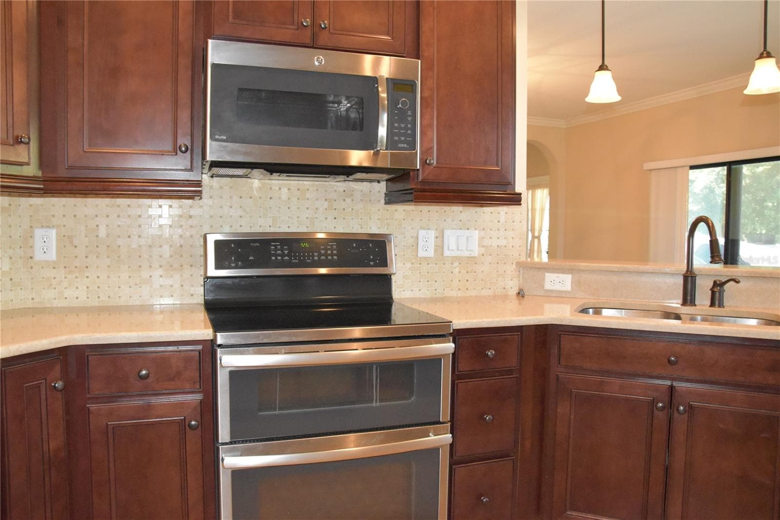 Single Family Residence at 1934 ALTAVISTA CIR, LAKELAND, photo 10 of 32