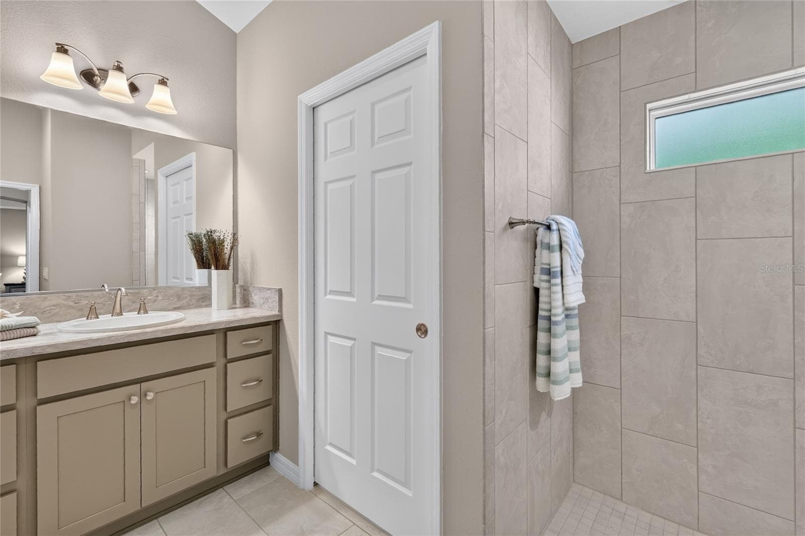 PRIMARY ENSUITE - 5825 FLINT LOOP, THE VILLAGES