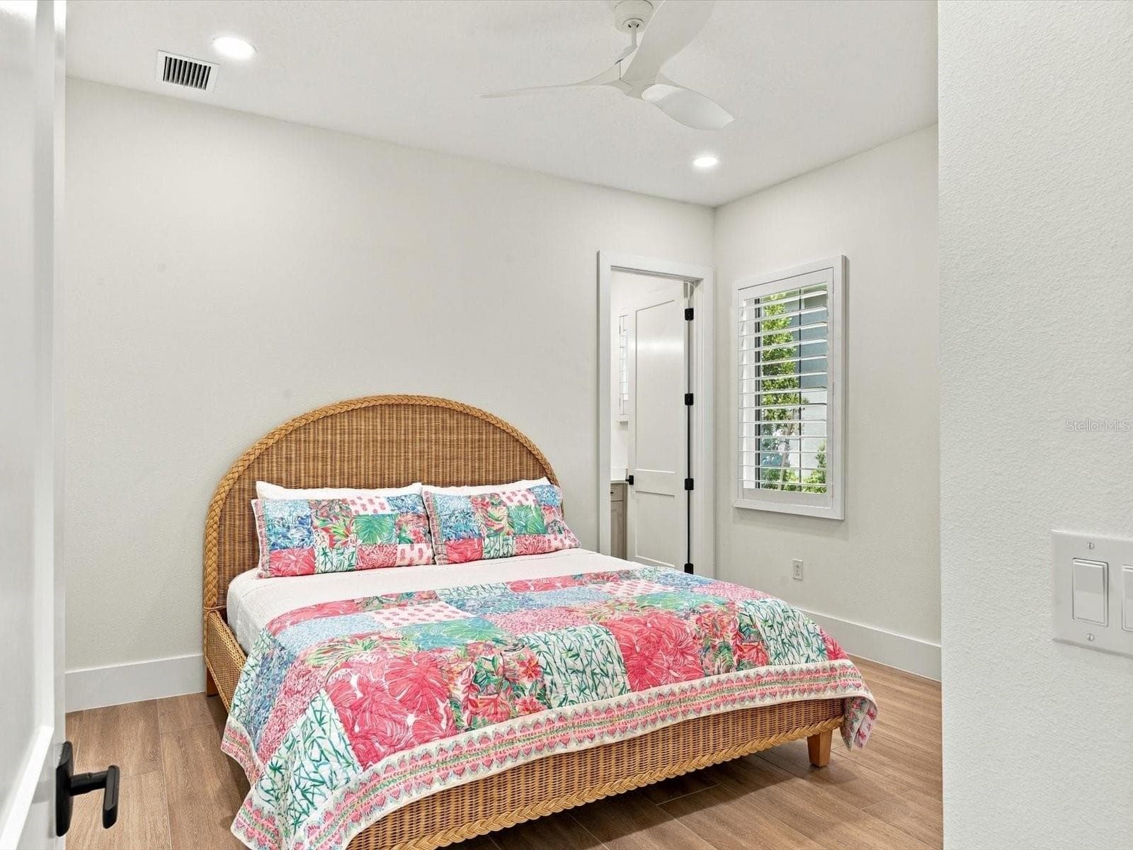 Guest Room 2 - 532 BLUE SHELL LOOP, SARASOTA