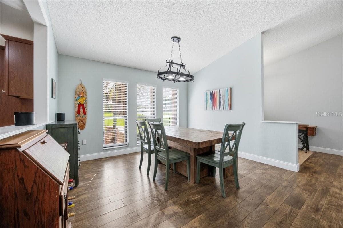 Single Family Residence at 7926 W RIDGE POINTE DR, LAKELAND, photo 13 of 30
