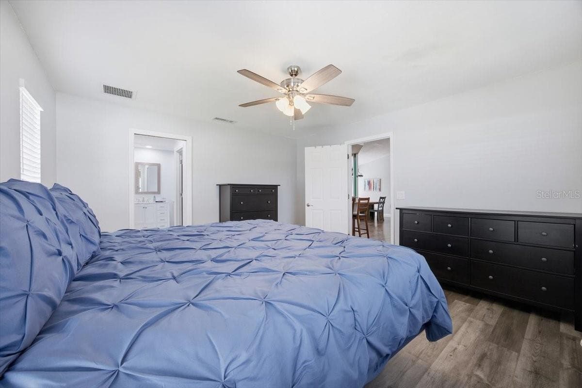 Single Family Residence at 7926 W RIDGE POINTE DR, LAKELAND, photo 20 of 30
