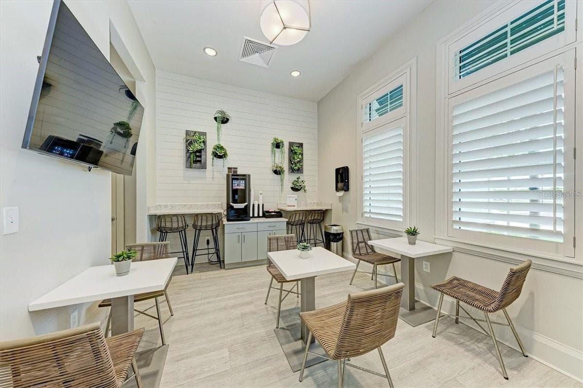 Single Family Residence at 5026 SARATOGA SPRINGS RUN, BRADENTON, photo 79 of 98