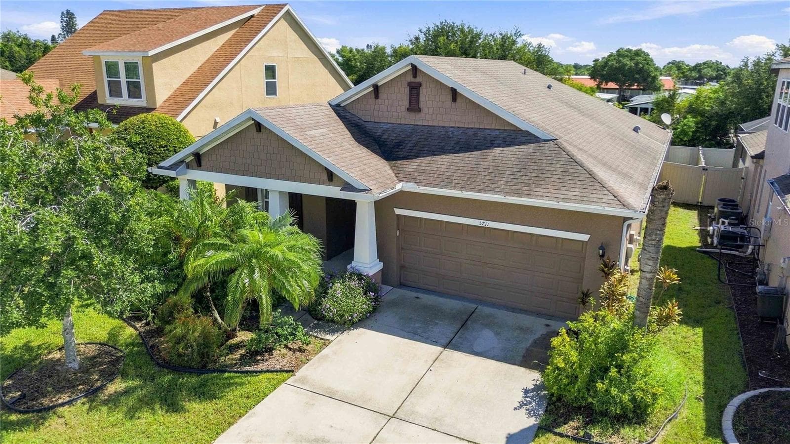 Single Family Residence at 5711 ARBOR WOOD CT, BRADENTON, photo 2 of 61