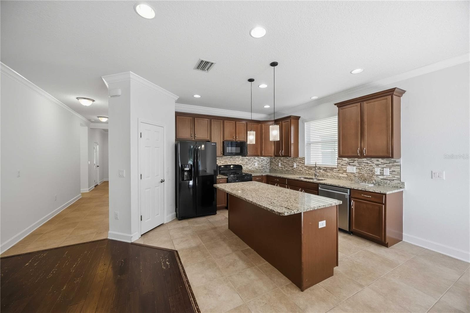 Single Family Residence at 5711 ARBOR WOOD CT, BRADENTON, photo 14 of 61