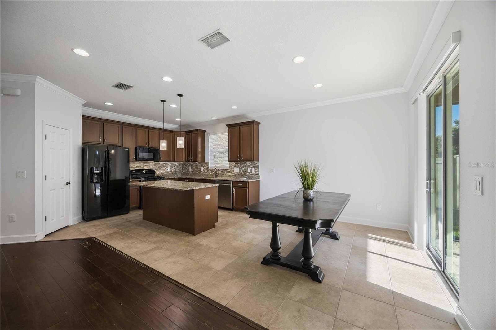 Single Family Residence at 5711 ARBOR WOOD CT, BRADENTON, photo 17 of 61