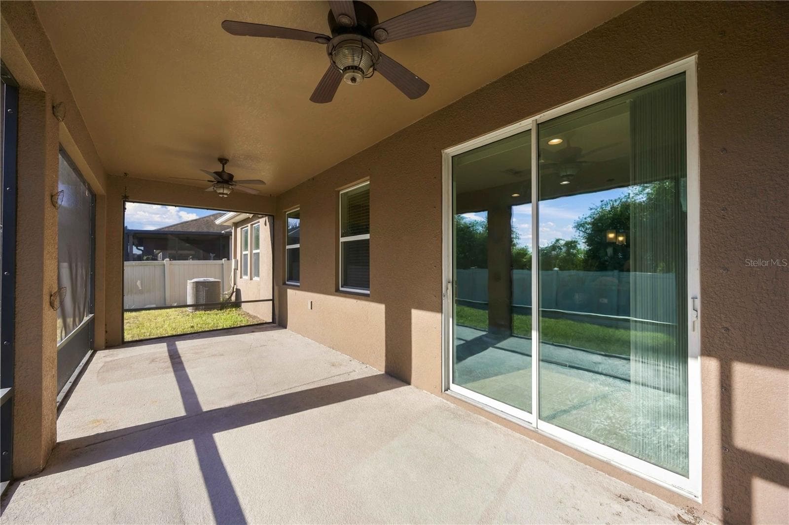 Single Family Residence at 5711 ARBOR WOOD CT, BRADENTON, photo 46 of 61