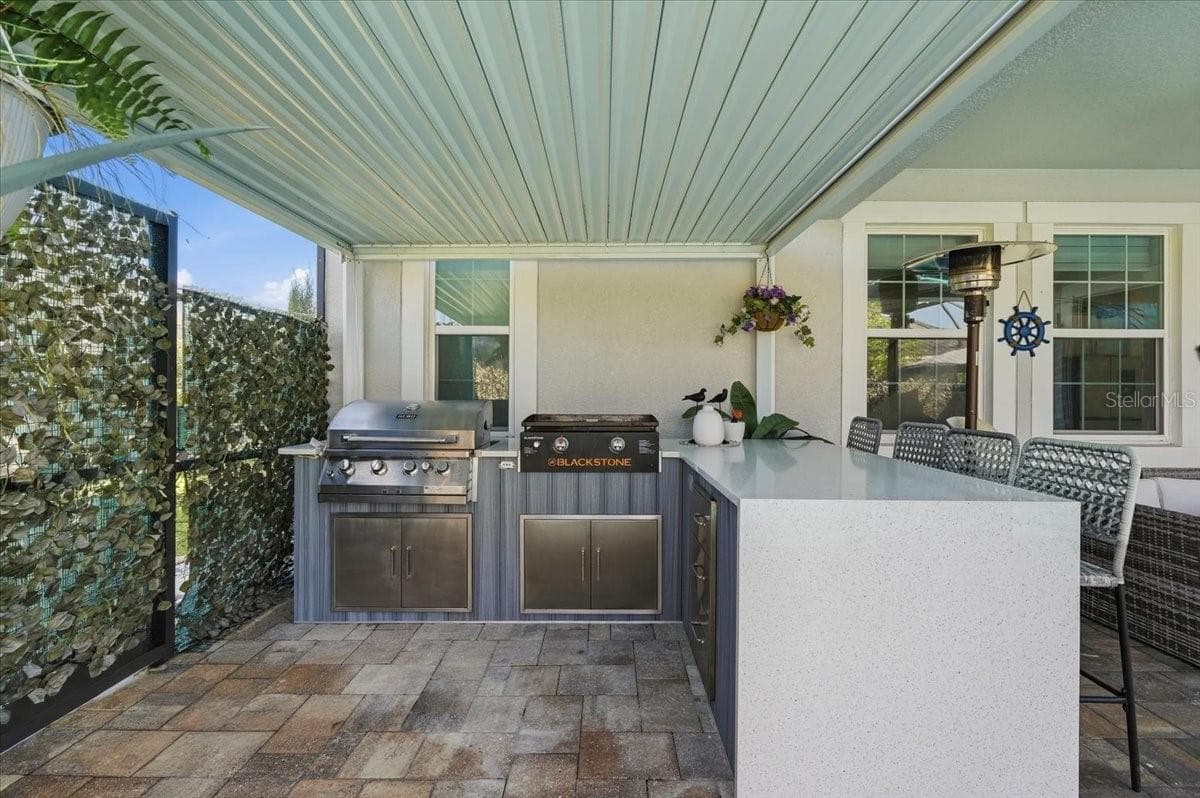 Outdoor Kitchen - 3020 CARDILLINO WAY, KISSIMMEE