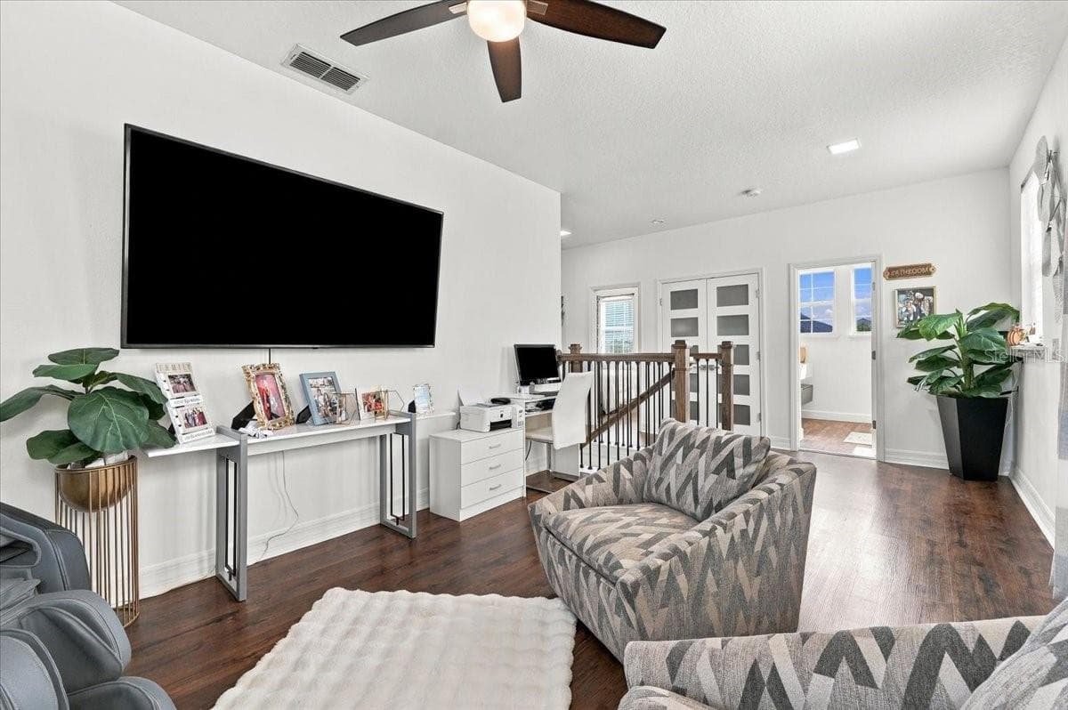 Upstairs Family Room - 3020 CARDILLINO WAY, KISSIMMEE
