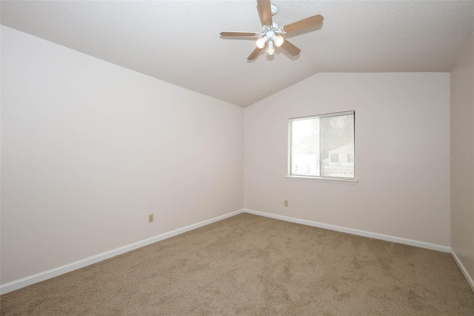 Half Duplex at 5405 RUTLAND CT, ORLANDO, photo 11 of 14