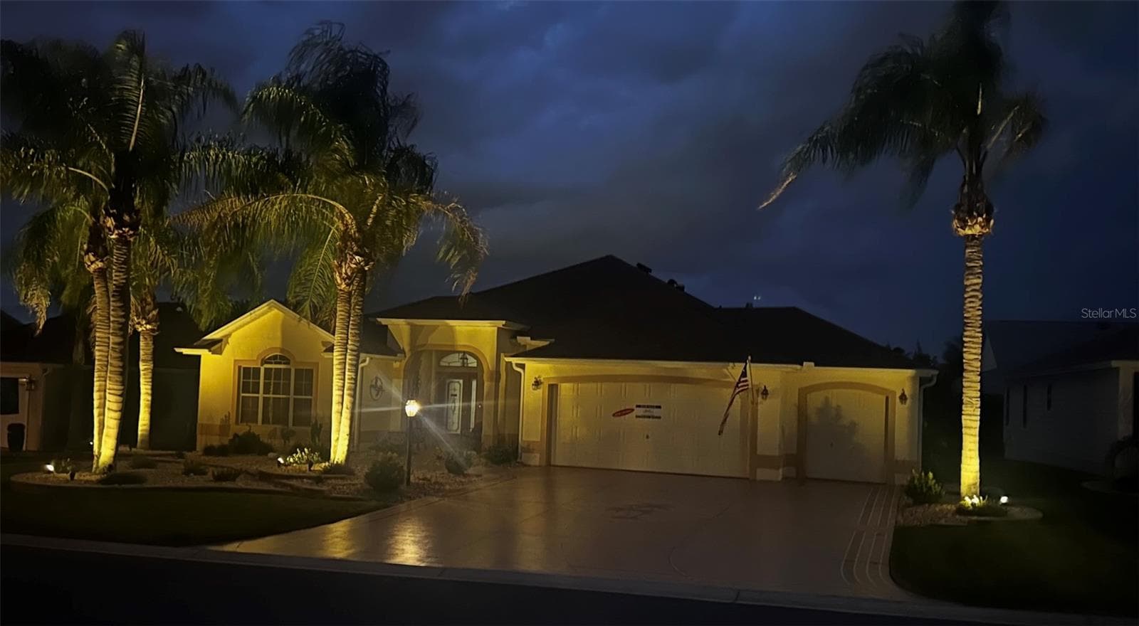 Single Family Residence at 1705 MOUNT CROGHAN TRL, THE VILLAGES, photo 2 of 42