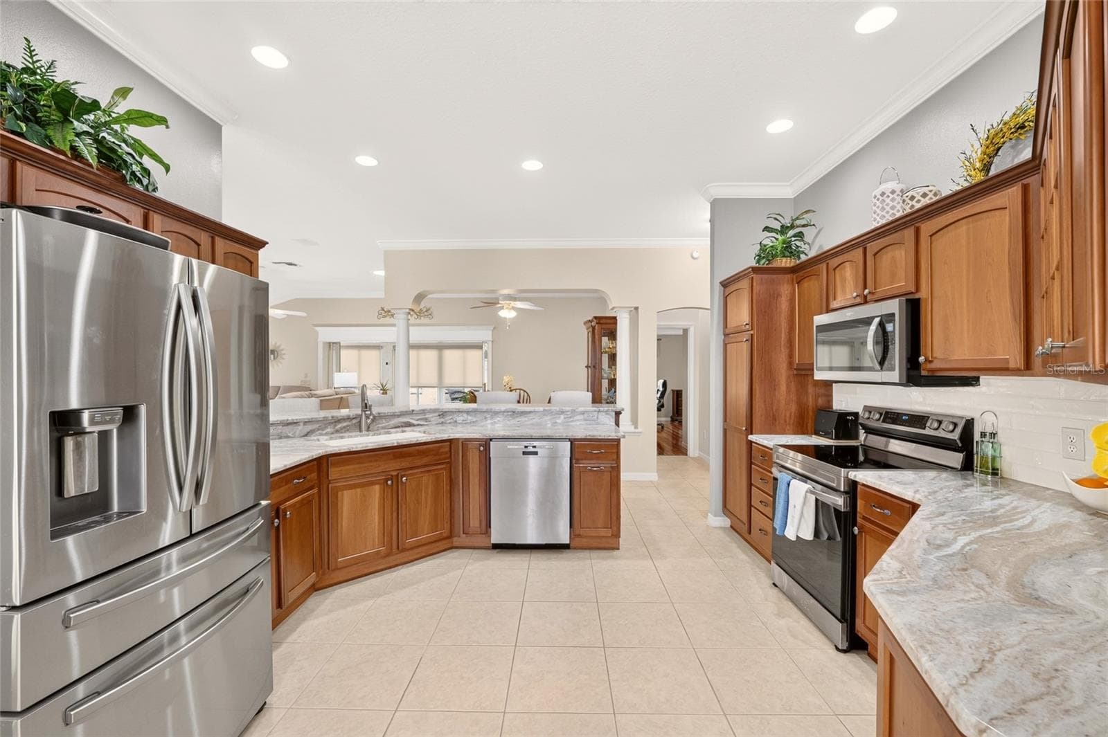 Single Family Residence at 1705 MOUNT CROGHAN TRL, THE VILLAGES, photo 22 of 42